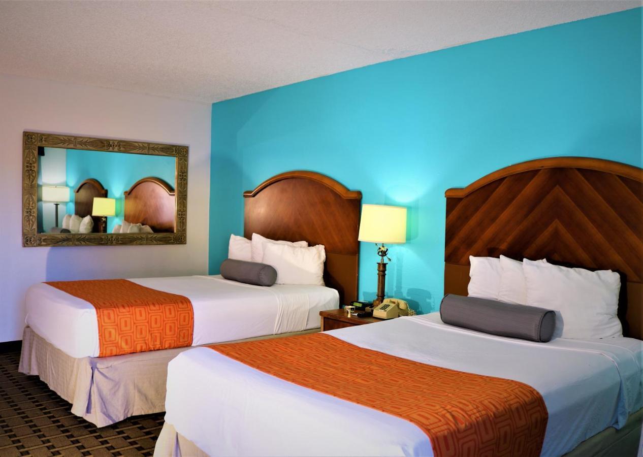 Howard Johnson By Wyndham Lake Front Park Kissimmee Buitenkant foto