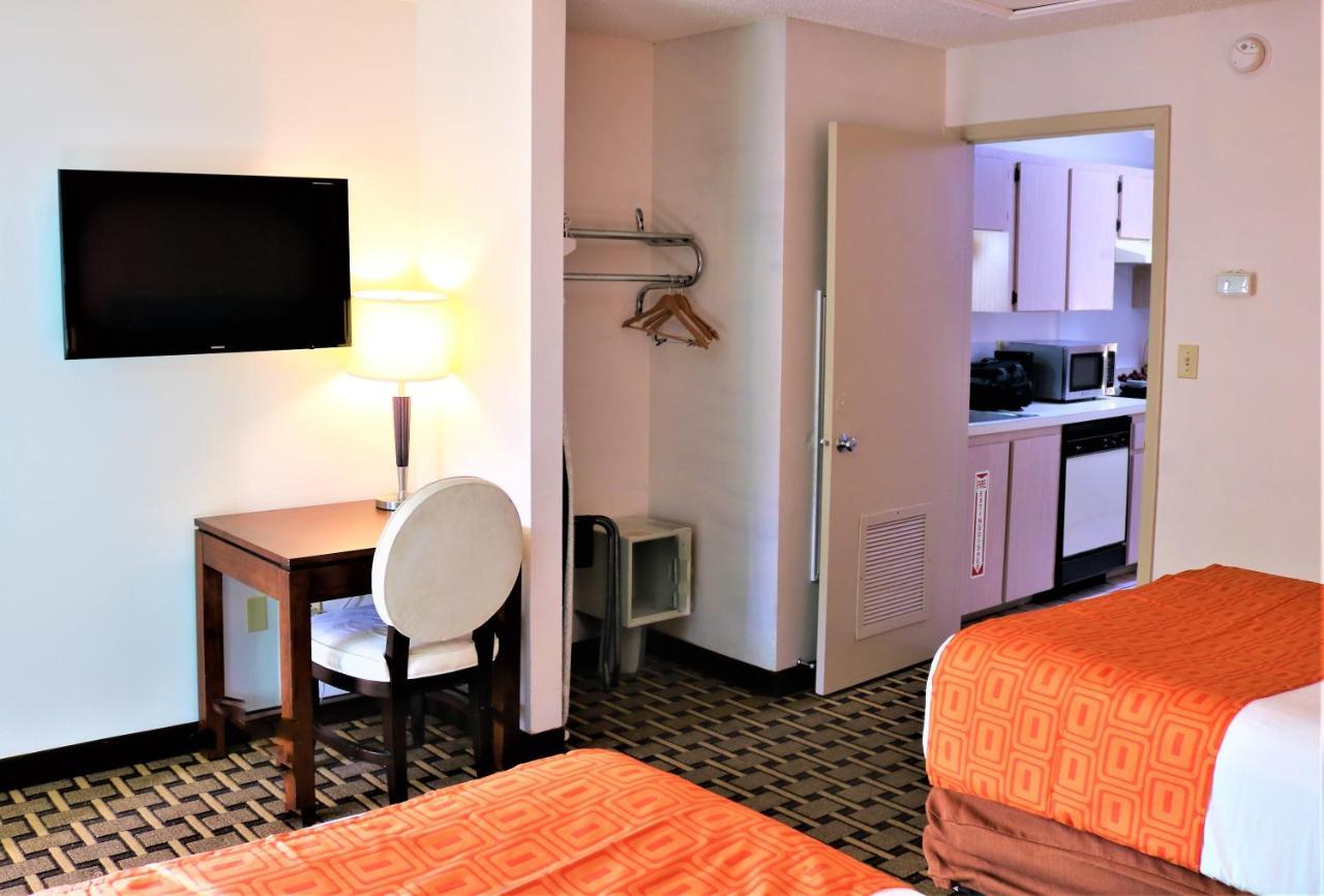 Howard Johnson By Wyndham Lake Front Park Kissimmee Buitenkant foto