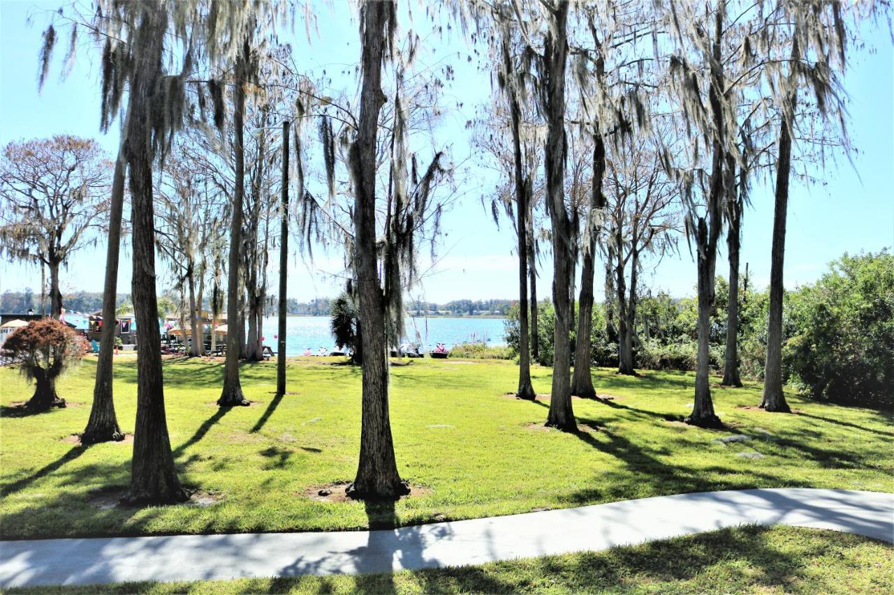 Howard Johnson By Wyndham Lake Front Park Kissimmee Buitenkant foto